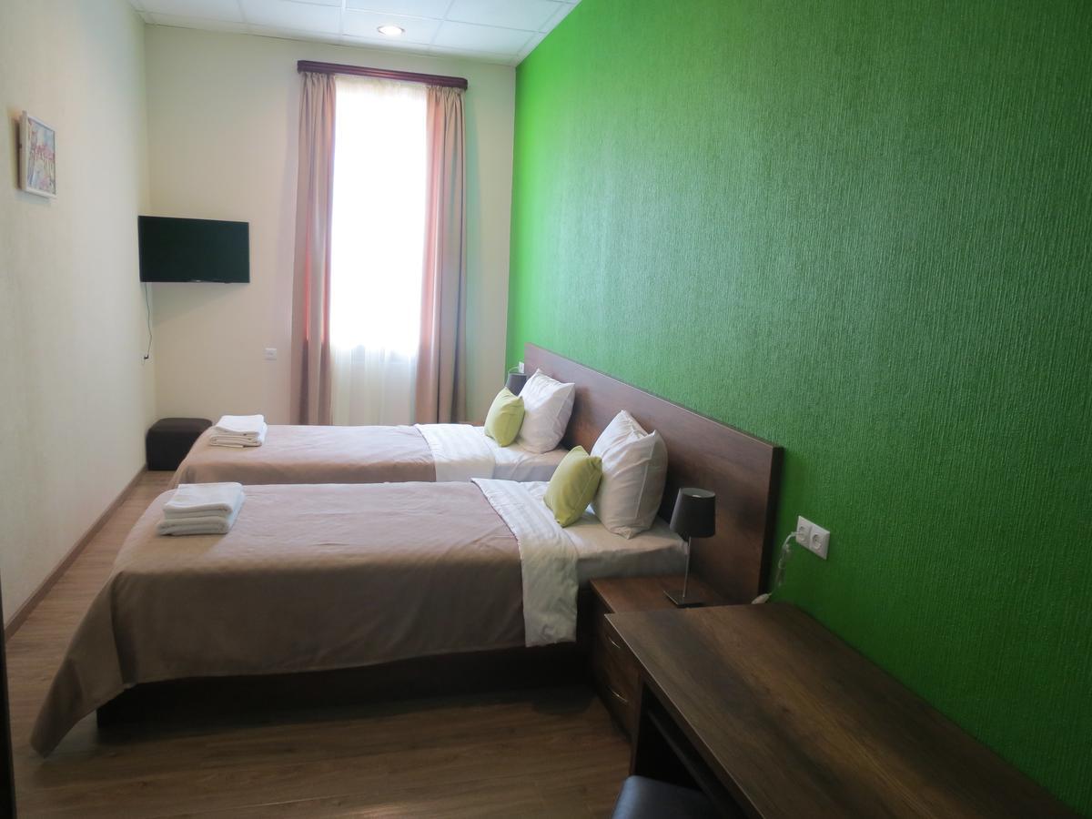 Your Home Hotel Tbilisi Exterior photo
