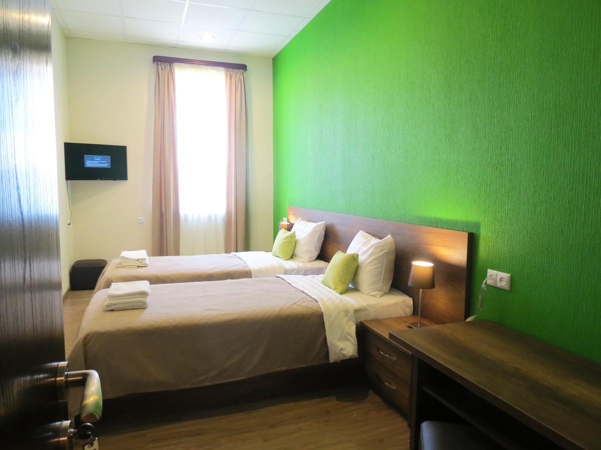 Your Home Hotel Tbilisi Exterior photo